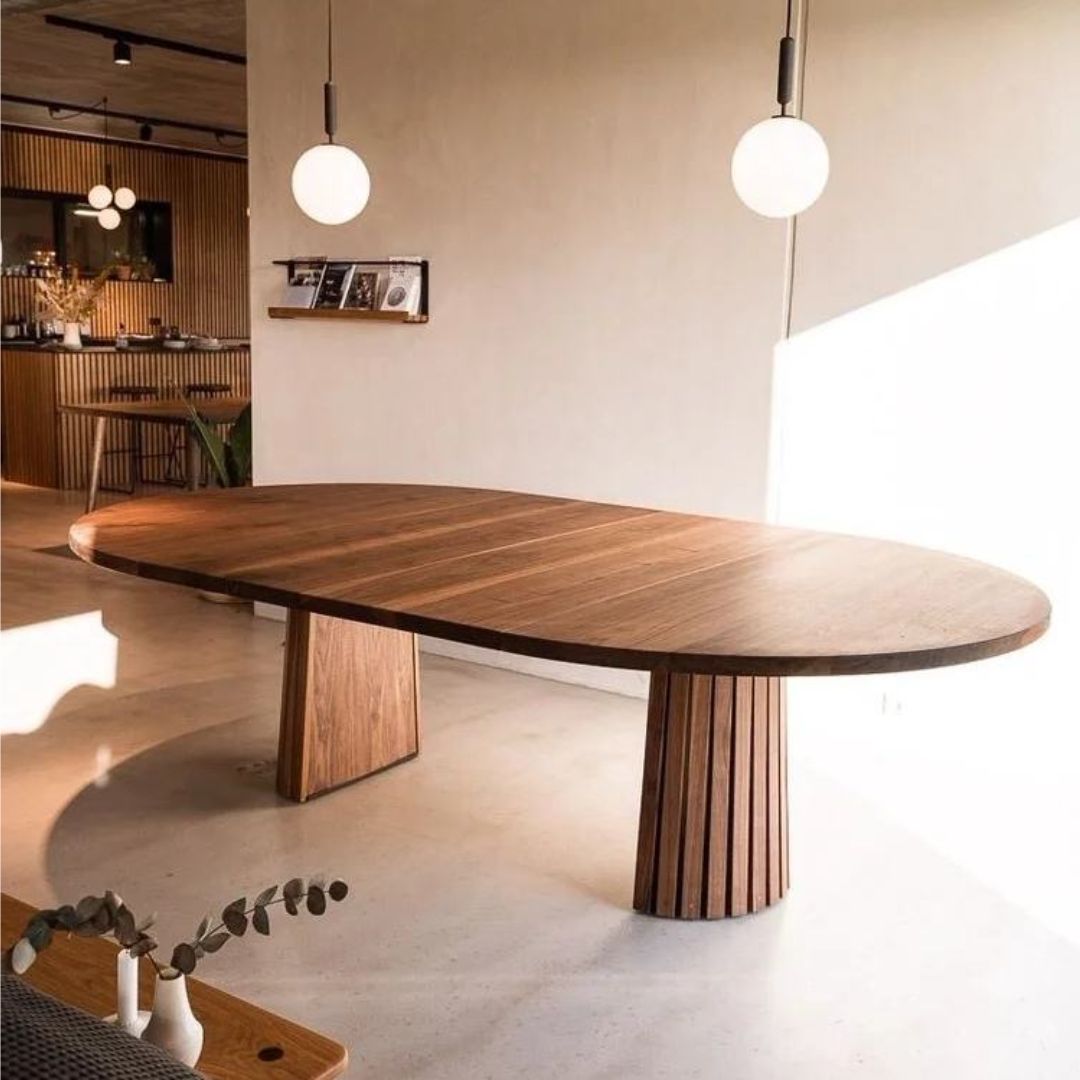 Nordic – Organiskt Matsalsbord i Valnöt