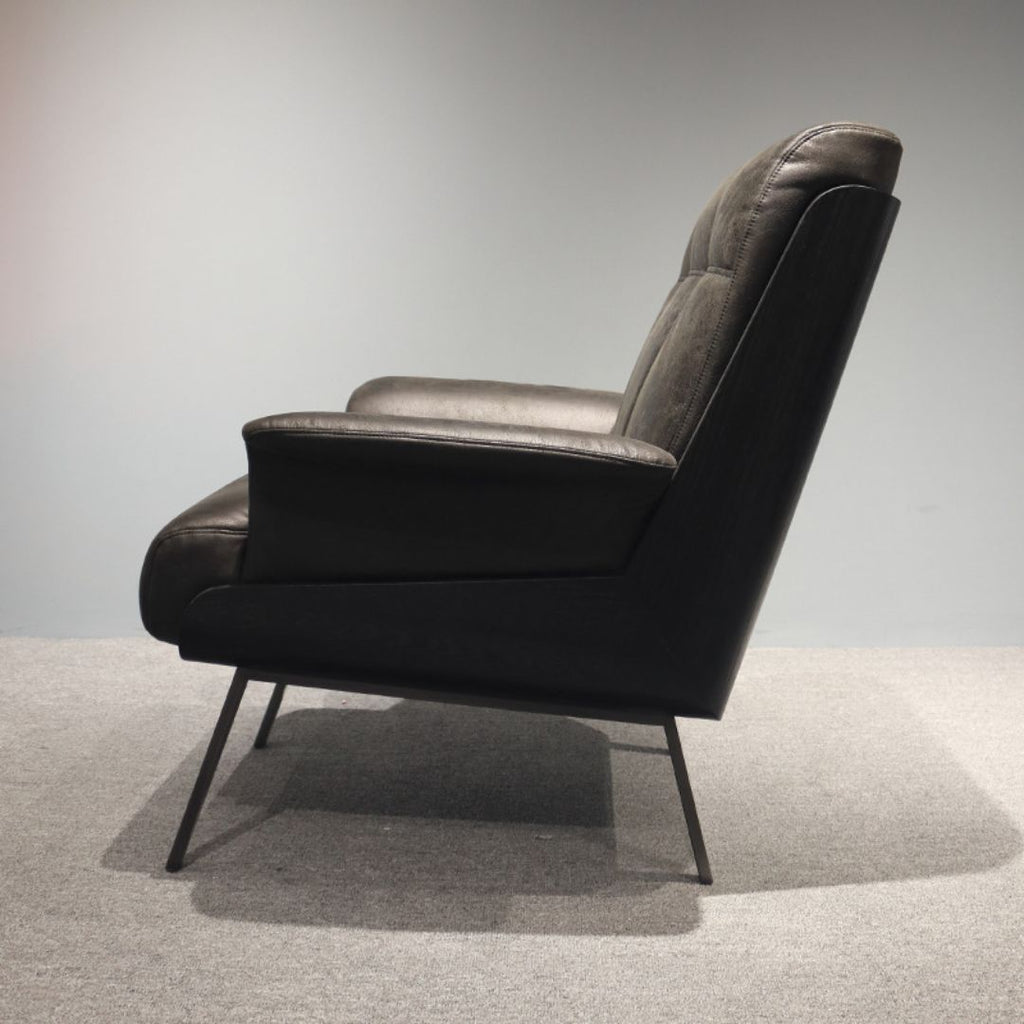 Orion – Industriell Komfortfåtölj